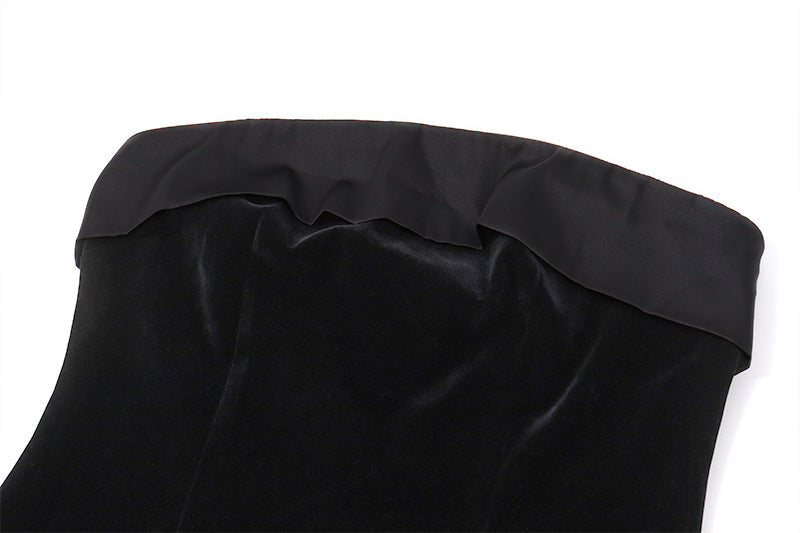 Veluna | Strapless Velvet Mini Dress