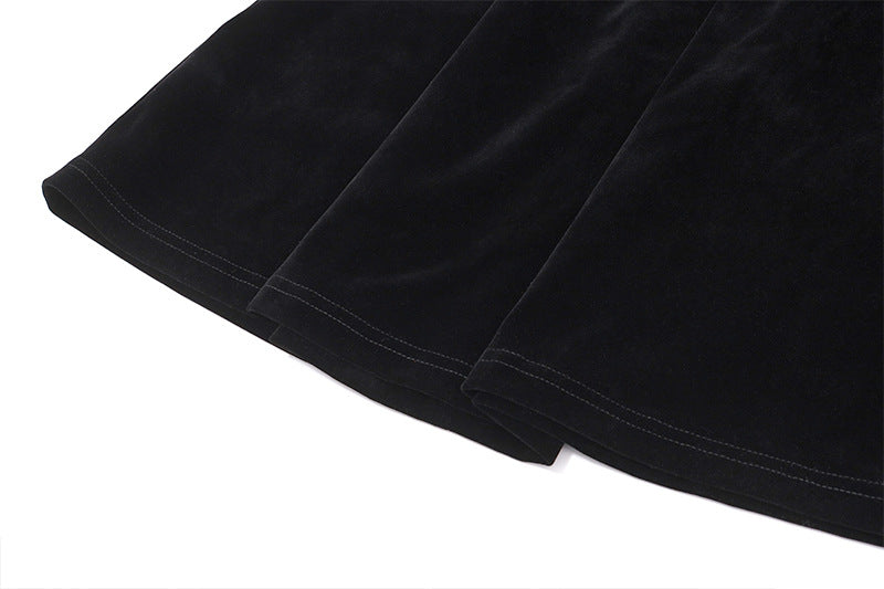 Veluna | Strapless Velvet Mini Dress